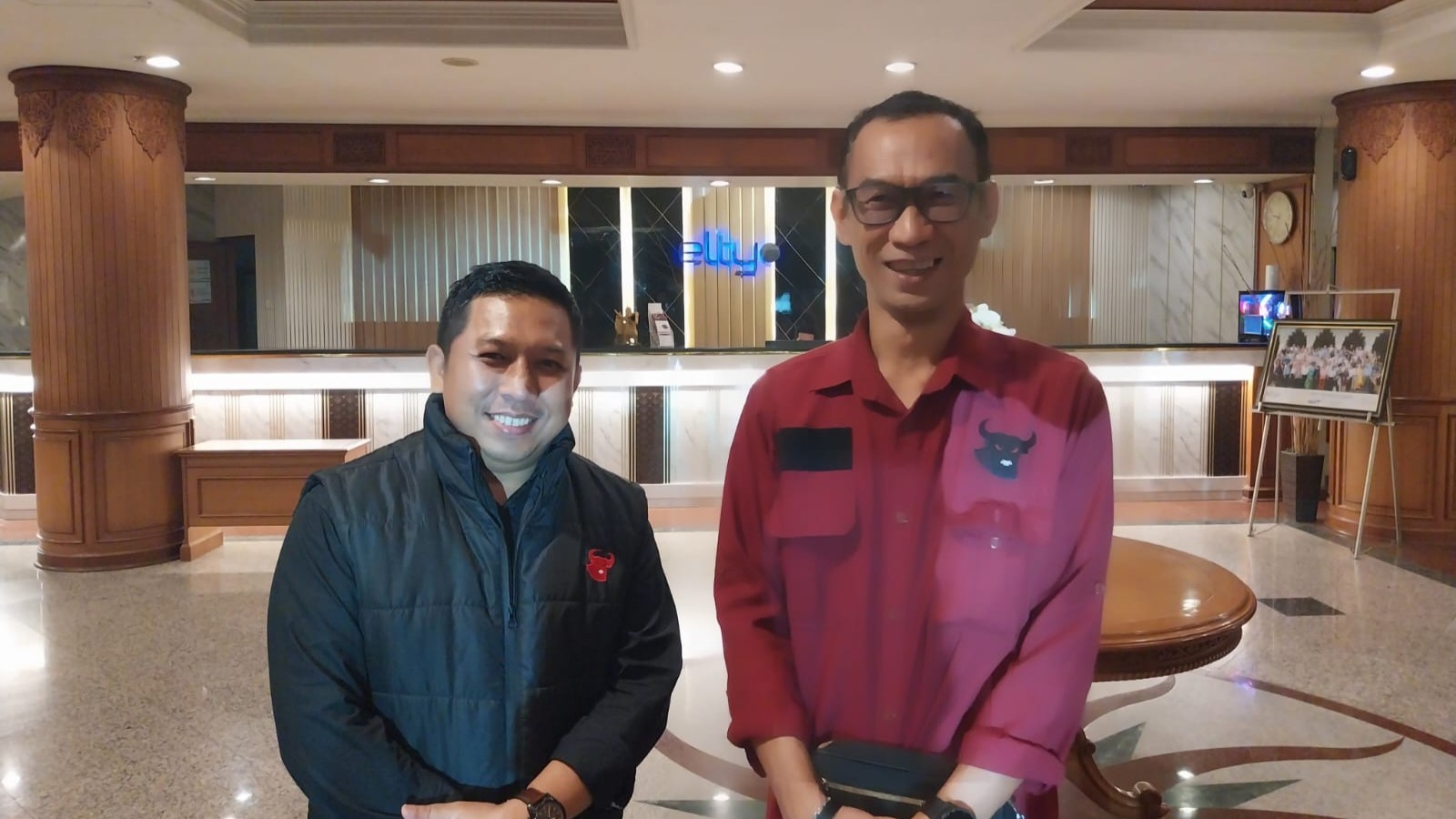 Ketua Tim Kampanye Didi Agung Eko Wahono (kiri) bersama Ketua BP Pemilu PDI Perjuangan Kukar, Rusdiono.