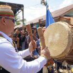 Buka Omin Atun Onam Adet, Pemkab Mahulu Jadikan Adat Dayak Fondasi Pembangunan