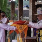 Tutup Rangkaian Seremonial HUT RI, Pemkab Mahulu Gelar Penurunan Bendera Sore